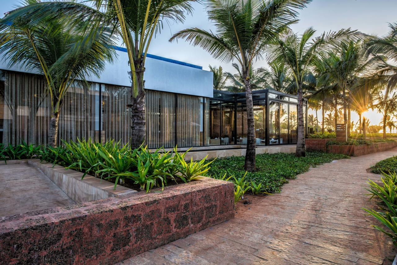 Azaya Beach Resort Goa Benaulim Exterior foto
