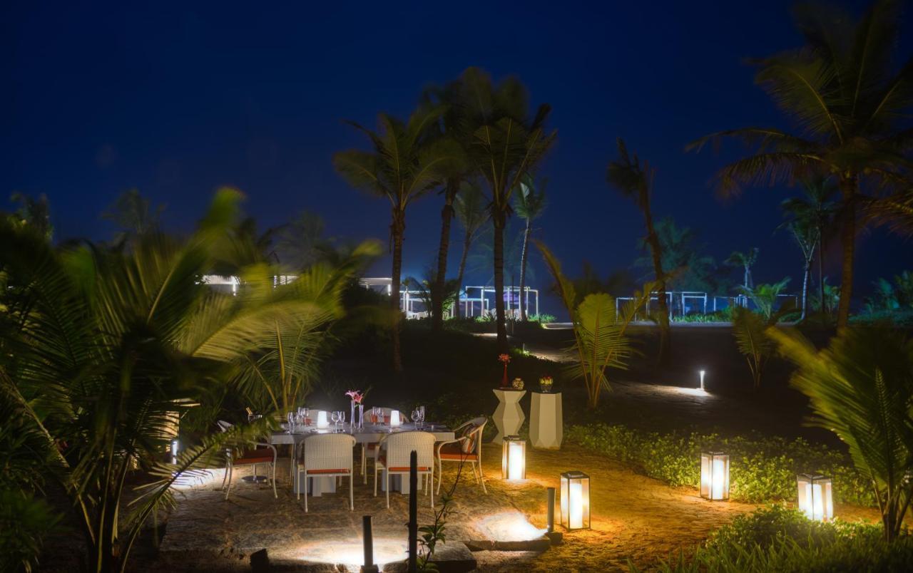 Azaya Beach Resort Goa Benaulim Exterior foto